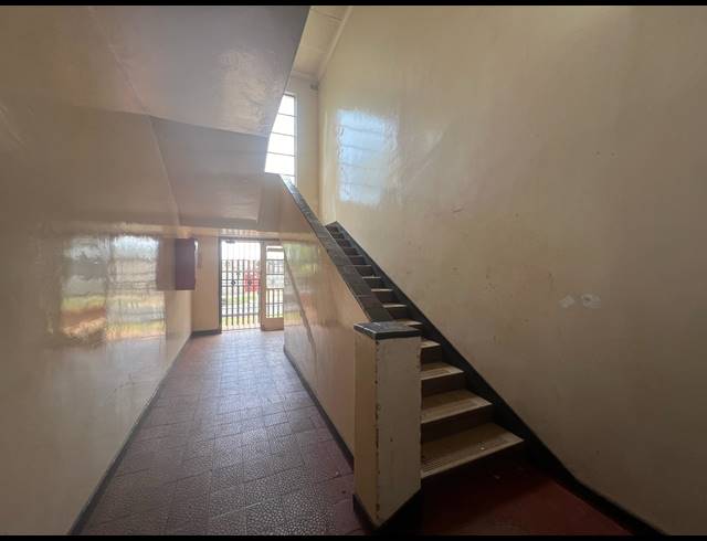 420M² APARTMENT BLOCK FOR SALE IN ROSETTENVILLE